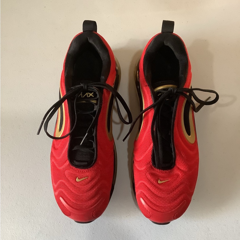 Nike Red and Black Air Max Sneakers with Gold Details US Women’s 8.5. EUC.
